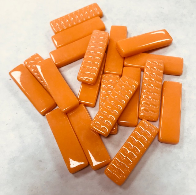 Rectangle Orange - 4 x 1 cm , par 100 g . 
