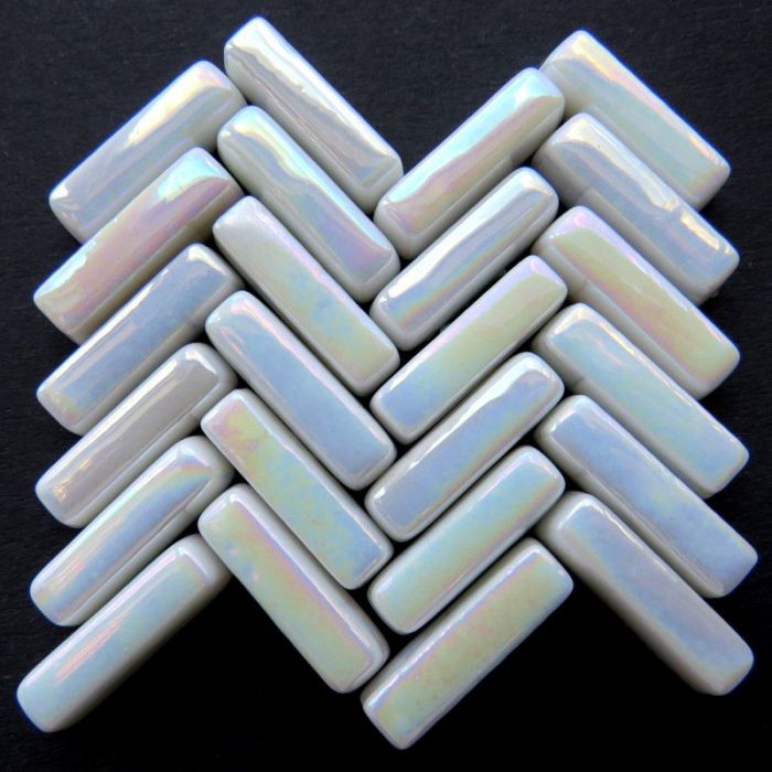 Bâtonnets blanc irisé, 20 mm x 6 mm, par 100 g