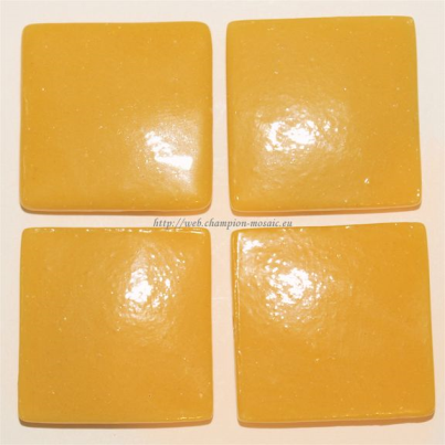Pâte de verre 231 (Jaune Or) 2,3 x 2,3 cm, par 100g
