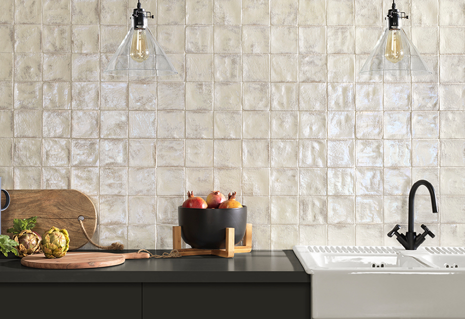 Faïence Atelier, 5 x 25 cm, Vendu au m², 1 Bte = 0.50 m²