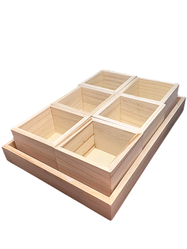 [61683800] Plateau en bois avec 6 boîtes