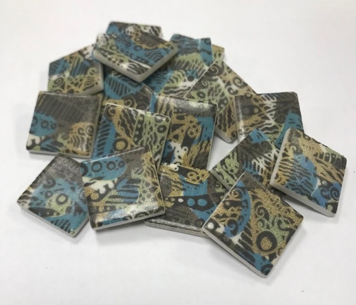 [KAMPALA] Pâte de verre Jungle - 2.4 x 2.4 cm , par 100 g .