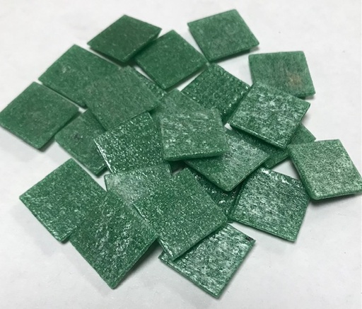 [trend feel 132] Pâte de verre  Verte irisé , 2 x 2 cm , par 100 g.