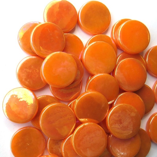[PR Pearlised Opal Orange 104P] Pastille orange irisée , 1.8 cm , par 100 g .