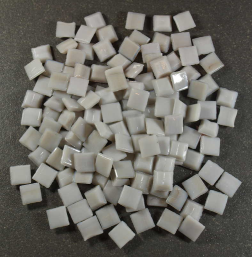 Pâte de verre 1 x 1 cm Gris Clair n°9, par 100g