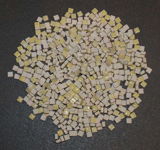 [WY05-101908] Mini Terre Cuite 5 x 5 mm Jaune Melon, par 50g